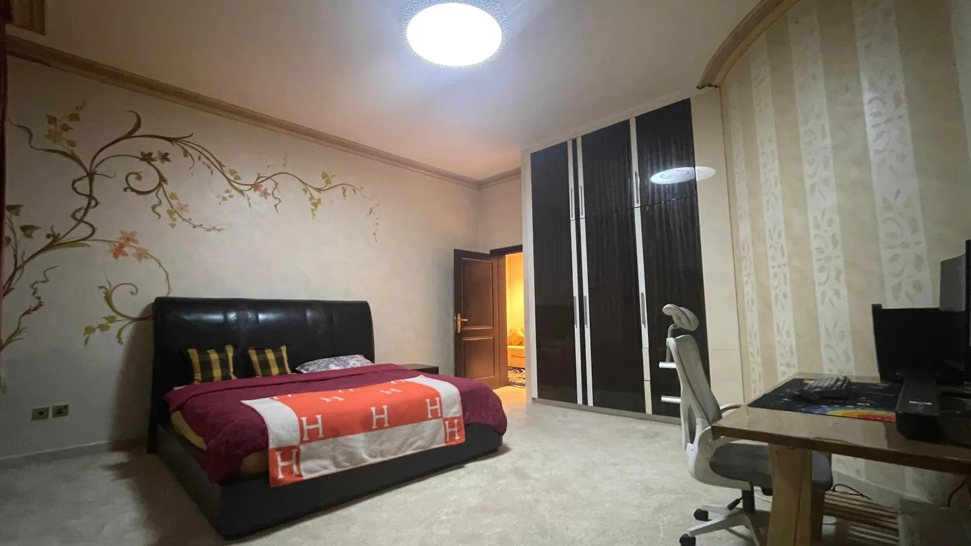 Homestay Jojo Home Dubai